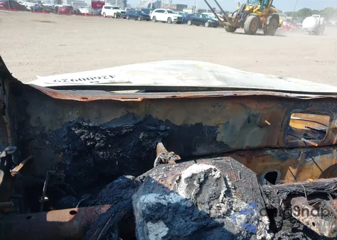 2014 Nissan Versa Note S (Sr)/S Plus/Sv z USA, uszkodzony, nr VIN 3N1CE2CP7EL411413